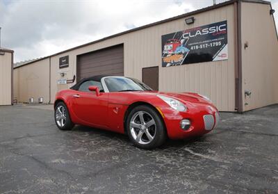 2007 Pontiac Solstice   - Photo 1 - Sylvania, OH 43560