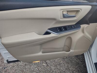 2017 Toyota Camry LE - Photo 6 - Mesa, AZ 85210