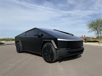 2025 Tesla Cybertruck   - Photo 2 - Mesa, AZ 85212