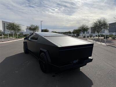 2025 Tesla Cybertruck   - Photo 8 - Mesa, AZ 85212