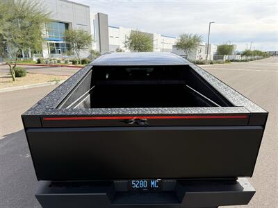 2025 Tesla Cybertruck   - Photo 32 - Mesa, AZ 85212