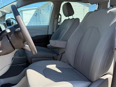 2020 Chrysler Pacifica LX   - Photo 15 - St John's, NL A1B 1C2
