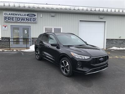 2023 Ford Escape ST-Line Select   - Photo 2 - Clarenville, NL A5A 2C4