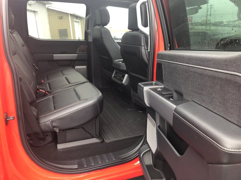 2023 Ford F-250 Super Duty Lariat - Photo 8 - Clarenville, NL A5A 2C4