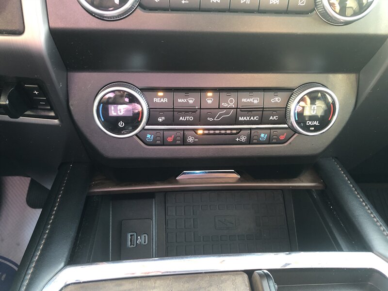 2021 Ford Expedition Platinum - Photo 12 - Clarenville, NL A5A 2C4