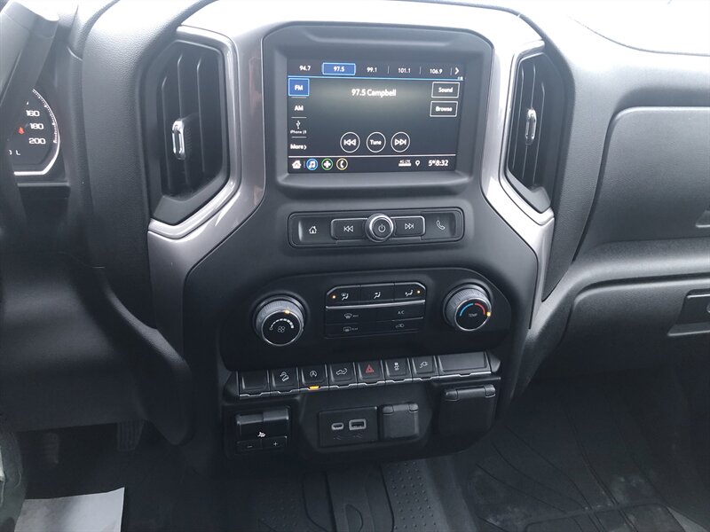 2022 Chevrolet Silverado 1500 Custom Trail Boss Z71 - Photo 9 - Clarenville, NL A5A 2C4