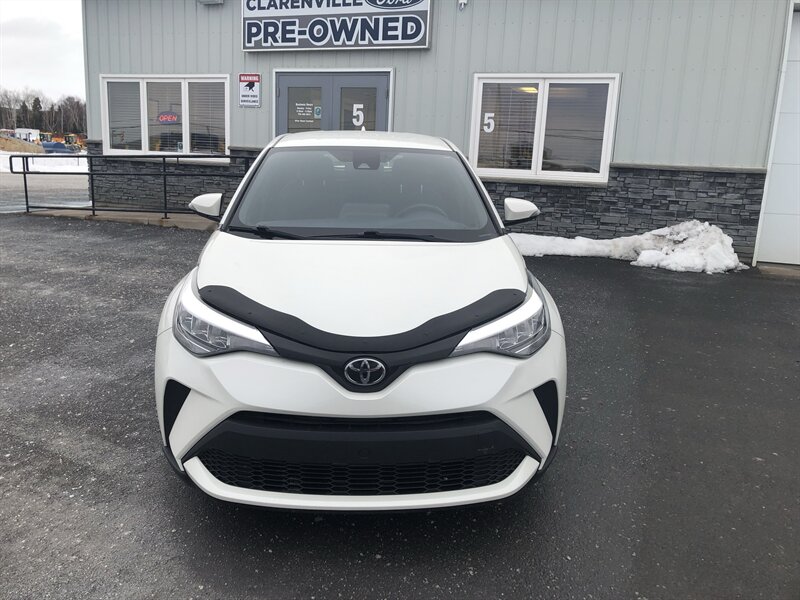 2021 Toyota C-HR XLE   - Photo 1 - Clarenville, NL A5A 2C4