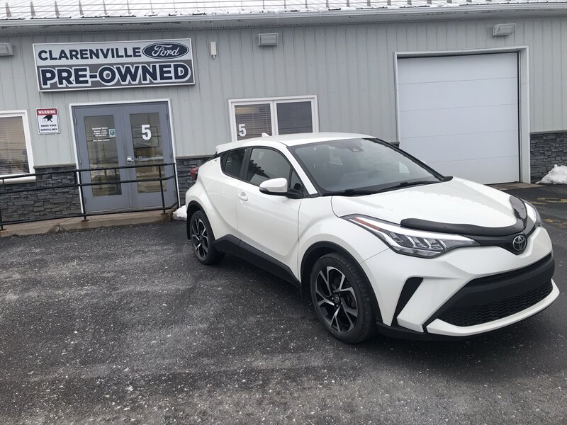 2021 Toyota C-HR XLE - Photo 2 - Clarenville, NL A5A 2C4