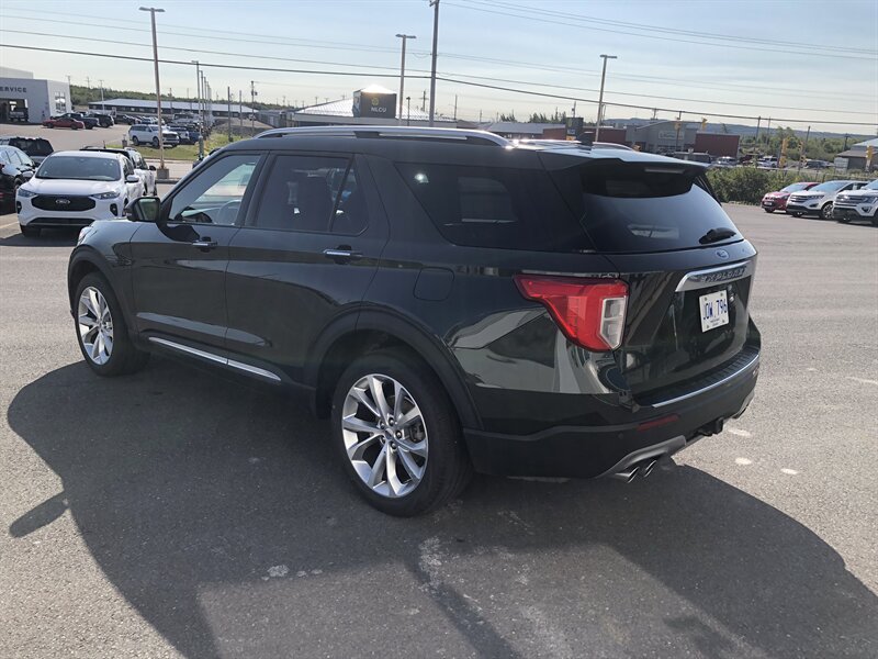2022 Ford Explorer Platinum - Photo 4 - Clarenville, NL A5A 2C4