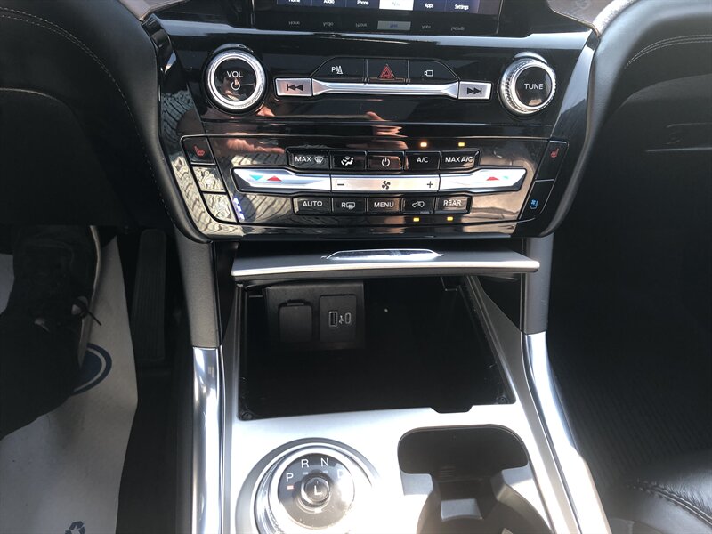 2022 Ford Explorer Platinum - Photo 11 - Clarenville, NL A5A 2C4