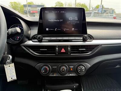 2023 Kia Forte EX   - Photo 30 - St John's, NL A1B 1C2