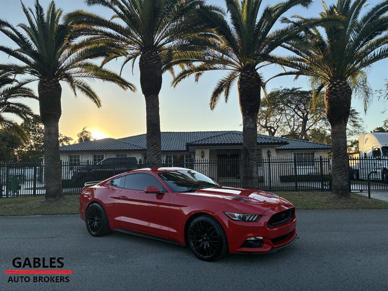 2016 Ford Mustang V6