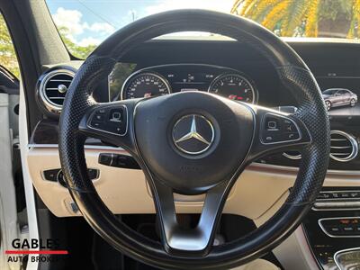 2017 Mercedes-Benz E 300   - Photo 14 - Miami, FL 33165