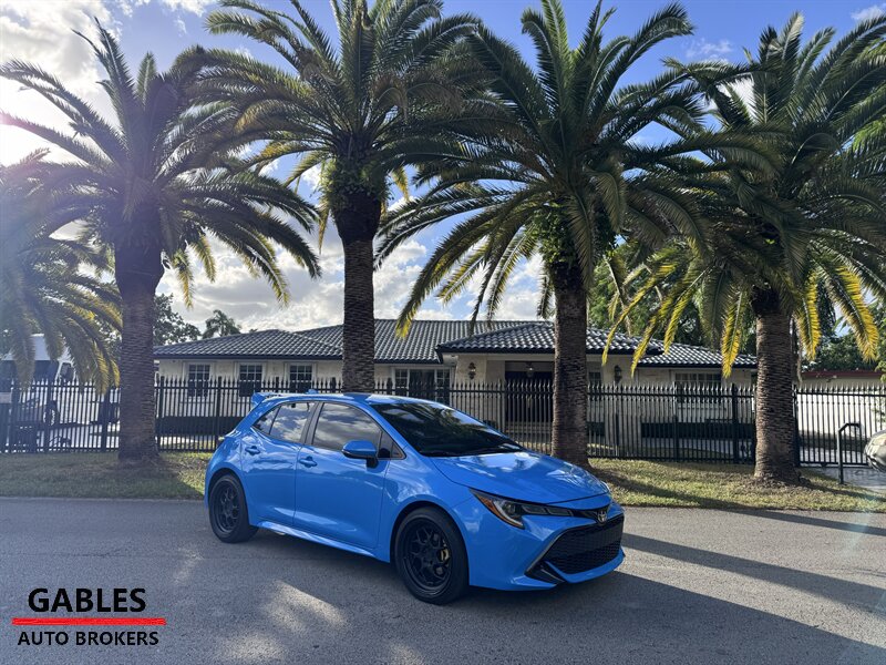 2020 Toyota Corolla Hatchback SE   - Photo 1 - Miami, FL 33165