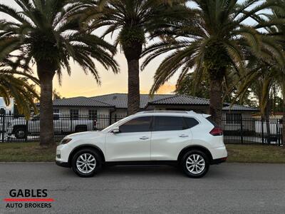 2017 Nissan Rogue SV   - Photo 8 - Miami, FL 33165