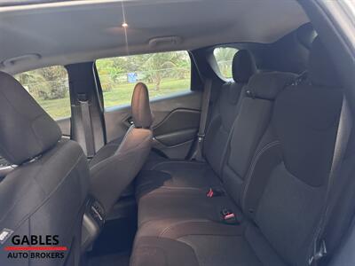 2019 Jeep Cherokee Latitude - Photo 24 - Miami, FL 33165