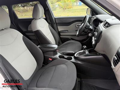 2014 Kia Soul - Photo 14 - Miami, FL 33165