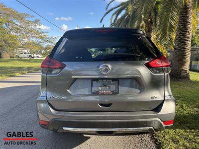 2018 Nissan Rogue SV   - Photo 12 - Miami, FL 33165
