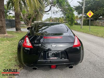 2014 Nissan 370Z Touring   - Photo 10 - Miami, FL 33165