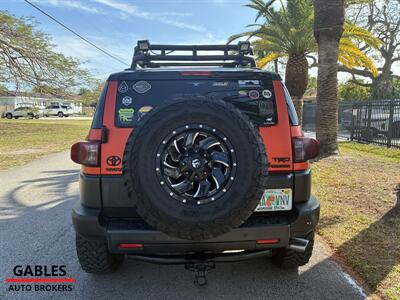 2010 Toyota FJ Cruiser   - Photo 13 - Miami, FL 33165