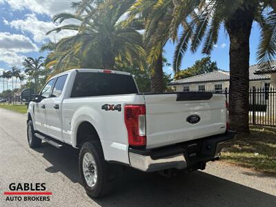 2017 Ford F-350 Super Duty XLT - Photo 10 - Miami, FL 33165