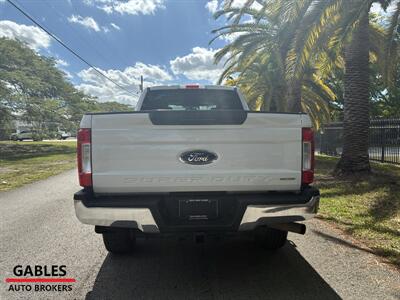 2017 Ford F-350 Super Duty XLT - Photo 11 - Miami, FL 33165