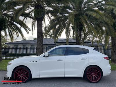 2017 Maserati Levante   - Photo 5 - Miami, FL 33165