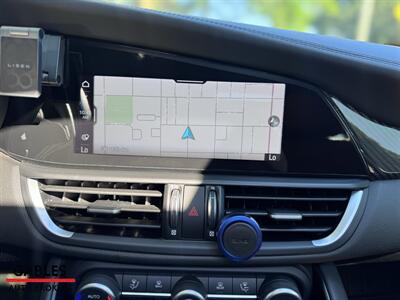 2023 Alfa Romeo Giulia Veloce   - Photo 30 - Miami, FL 33165