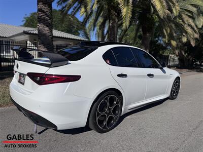 2023 Alfa Romeo Giulia Veloce   - Photo 11 - Miami, FL 33165