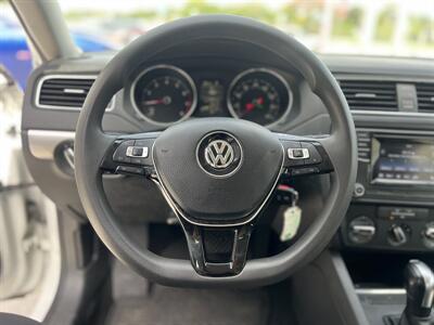 2017 Volkswagen Jetta 1.4T S   - Photo 17 - Miami, FL 33165