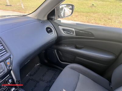 2020 Nissan Pathfinder SV - Photo 38 - Miami, FL 33165