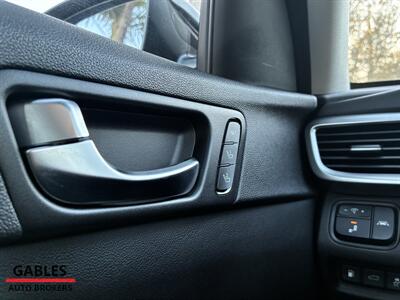 2019 Kia Optima SX Turbo - Photo 16 - Miami, FL 33165