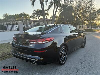 2019 Kia Optima SX Turbo - Photo 5 - Miami, FL 33165