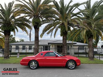 2002 Ford Thunderbird Deluxe - Photo 2 - Miami, FL 33165