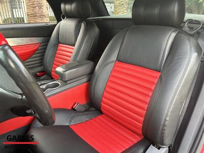 2002 Ford Thunderbird Deluxe - Photo 14 - Miami, FL 33165