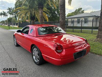 2002 Ford Thunderbird Deluxe - Photo 11 - Miami, FL 33165