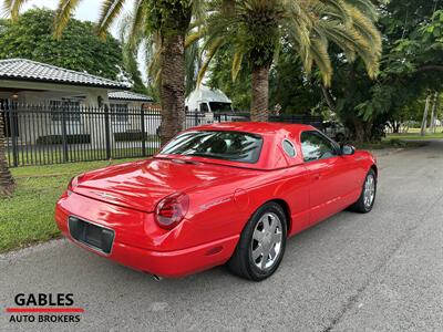 2002 Ford Thunderbird Deluxe - Photo 5 - Miami, FL 33165