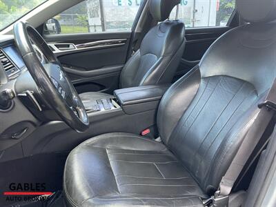 2015 Hyundai Genesis 3.8L - Photo 23 - Miami, FL 33165