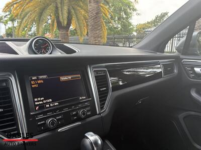 2016 Porsche Macan S   - Photo 15 - Miami, FL 33165
