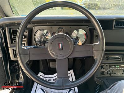 1989 Chevrolet Camaro IROC Z - Photo 16 - Miami, FL 33165