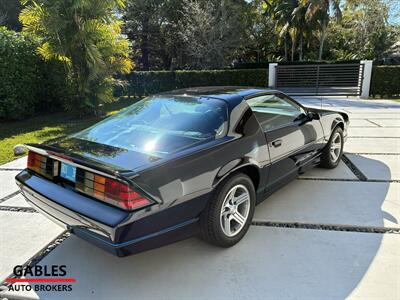 1989 Chevrolet Camaro IROC Z - Photo 12 - Miami, FL 33165