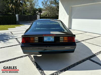 1989 Chevrolet Camaro IROC Z - Photo 11 - Miami, FL 33165