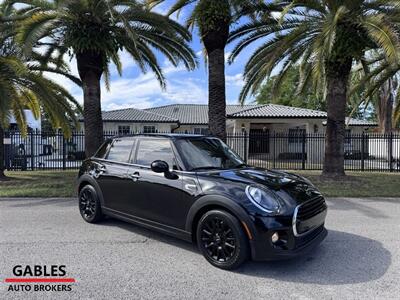 2019 MINI Hardtop 4 Door Cooper   - Photo 4 - Miami, FL 33165