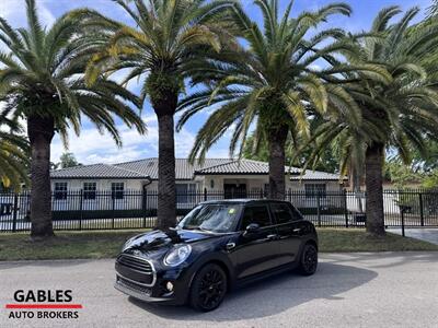 2019 MINI Hardtop 4 Door Cooper   - Photo 2 - Miami, FL 33165