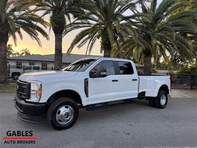 2023 Ford F-350 Super Duty XL   - Photo 3 - Miami, FL 33165