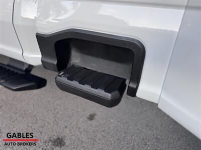 2023 Ford F-350 Super Duty XL   - Photo 12 - Miami, FL 33165