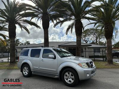 2012 Nissan Pathfinder SV   - Photo 1 - Miami, FL 33165