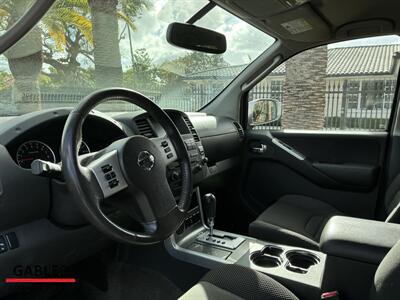 2012 Nissan Pathfinder SV   - Photo 13 - Miami, FL 33165