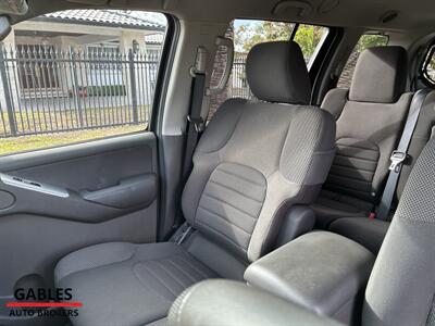 2012 Nissan Pathfinder SV   - Photo 19 - Miami, FL 33165