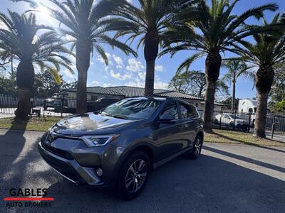 2017 Toyota RAV4 XLE   - Photo 14 - Miami, FL 33165